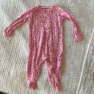 Magnetic Me - footie 0-3 months